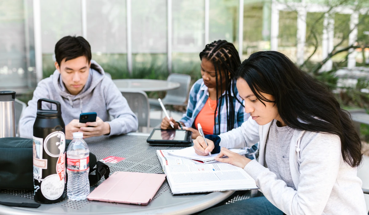 comparativa-internacional-de-oposiciones-docentes