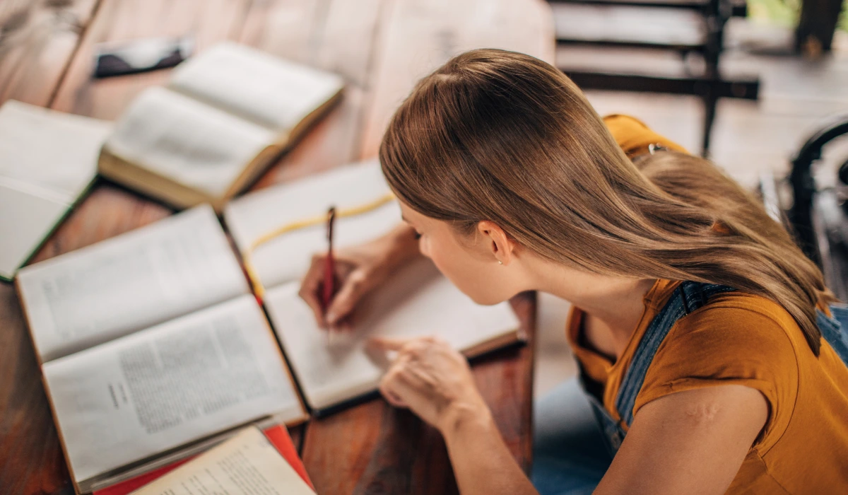 cuantas-vueltas-debes-darle-al-temario-de-oposiciones